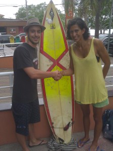 One of the hardest things I did before I left was selling my Brazilian surfboard.  We had so many great adventures together it was hard to say goodbye!  But I found a worthy new owner, Tiago, who is taking advantage of his year studying in Floripa to learn how to surf.  I am hoping he will have many more great surf adventures with the Pirate Captain surfboard.  Boas Ondas Tiago! 